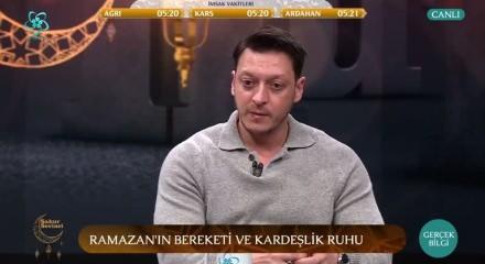 Mesut &Ouml;zil&rsquo;den duygulandıran T&uuml;rkiye İtirafı: "D&uuml;nyanın her yerinde herkes T&uuml;rkleri bekliyor"