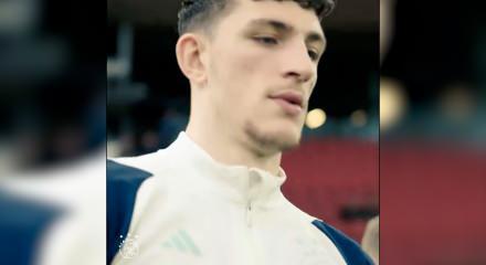 Milli futbolcu Ahmetcan Kaplan'dan flaş a&ccedil;ıklama: T&uuml;rkiye&rsquo;den transfer teklifi aldım