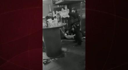 Teksas'ta i&ccedil;kili mekana silahlı saldırı!