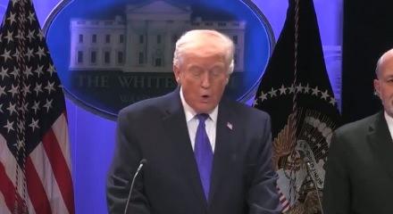 Trump&rsquo;ın y&uuml;zde 10 ek vergisi resmen başladı