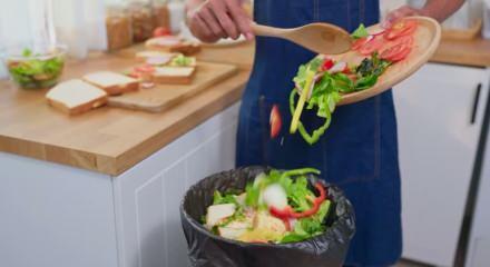 T&uuml;rkiye&rsquo;de yılda 23 milyon ton gıda israf ediliyor