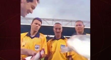 1998 D&uuml;nya Kupası'nda İran ile ABD takımlarının birbirine verdikleri g&uuml;ndem oldu