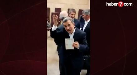 Ahmedinejad &ouml;ld&uuml;r&uuml;ld&uuml; m&uuml;?