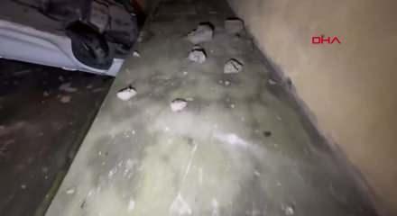 Avcılar&rsquo;da otomobil 8 metre y&uuml;ksekten bina boşluğuna d&uuml;şt&uuml;