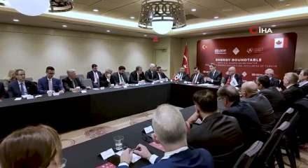 Bakan Bayraktar Kanada'da a&ccedil;ıkladı: 2050 hedefi 20 gigavat n&uuml;kleer g&uuml;&ccedil;!