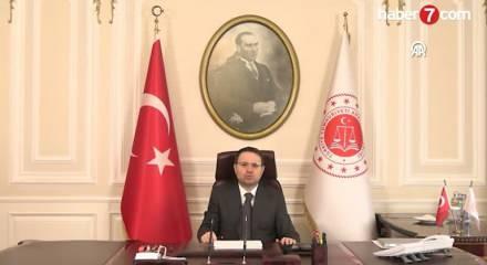 Bakan G&uuml;rlek, DEM Partili vekillerle g&ouml;r&uuml;şt&uuml;