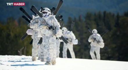 Daima hazır! Komandolarımız her şartta g&ouml;reve hazır.