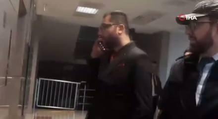 Doktor B&uuml;lent Cihantimur'dan 15 milyon 800 bin lira dolandırıldığı iddiasıyla avukatları hakkında su&ccedil; duyurusu