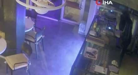 Hırsızlığın da b&ouml;ylesi' Hem paraları &ccedil;aldı hem de ısındı, yemek yedi ve televizyon izledi...