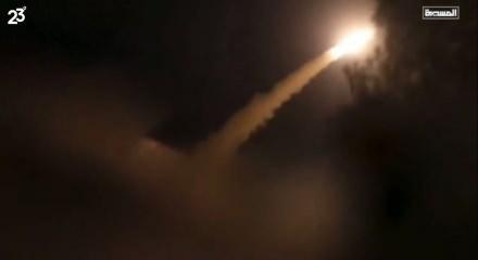 İran, İsraile'e onlarca f&uuml;ze yolladı! O anlar b&ouml;yle kaydedildi