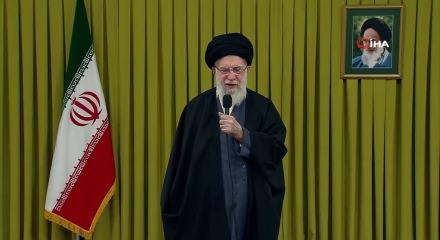 İran'ın yeni dini lideri se&ccedil;ildi