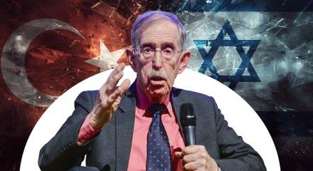 İsrailli uzman Dan Schueftan: Şu an itibarıyla T&uuml;rkiye tehlikeli bir d&uuml;şman