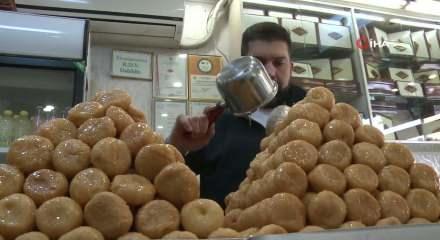 "Meraklı Baklavacı"nın 66 yıllık sırrı: Ramazan helvası