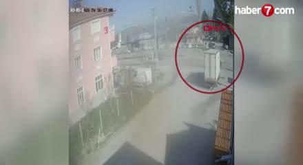 Motosikletiyle kaza yapan Goncag&uuml;l &ouml;ld&uuml;! O anlar kamerada