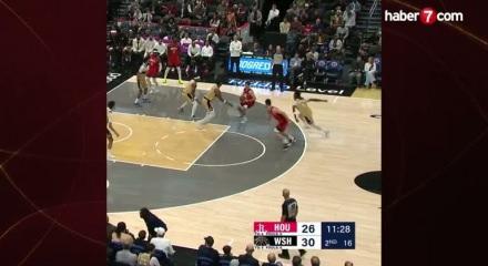 NBA'de Alperen Şeng&uuml;n 32 sayı, 13 ribauntla Rockets'ı galibiyete taşıdı