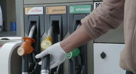 Orta doğudaki savaş sonrasında dev bankanın petrol tahminlerini u&ccedil;tu