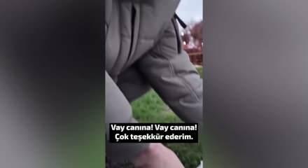 Sultanahmet&rsquo;te g&ouml;n&uuml;l k&ouml;pr&uuml;s&uuml;: İngiltere&rsquo;den gelen genci baş tacı ettiler!