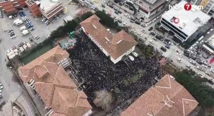 Y&uuml;zlerce meslektaşı Fatma Nur &ouml;ğretmeni son yolculuğuna uğurladı