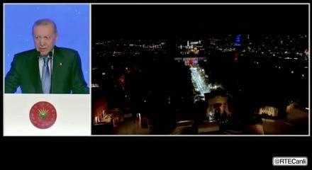 Cumhurbaşkanı Erdoğan: Sağlık sistemimiz bug&uuml;n ge&ccedil;mişe g&ouml;re hi&ccedil; olmadığı kadar g&uuml;&ccedil;l&uuml;d&uuml;r