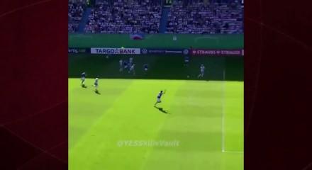 Fenerbah&ccedil;e&rsquo;nin g&uuml;ndeminde Fisnik Asllani var