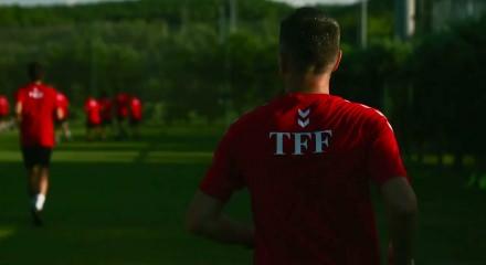 Hakemlerin k&ouml;t&uuml; performansı bardağı taşırdı! TFF karar aldı: 'Acil' koduyla toplantı