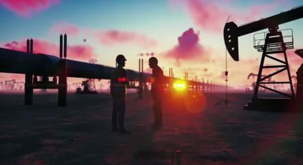 K&uuml;resel petrol krizinde yeni dalga: Fiyatlar kritik eşiği aştı