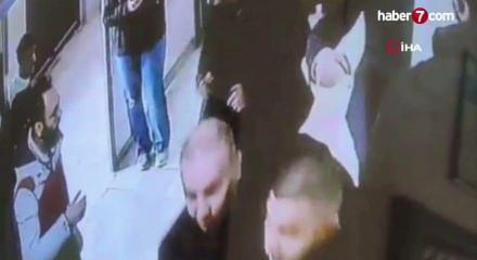 Şanlıurfa'da polisten y&uuml;rek ısıtan g&ouml;r&uuml;nt&uuml;