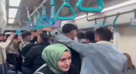 T&uuml;rk D&uuml;nyası'nın bayramı Nevruz'da provokasyon: İsrail'in aparatlarından al&ccedil;ak slogan!