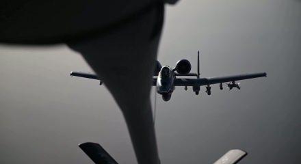 ABD Hava Kuvvetleri havada yakıt ikmali yaptı