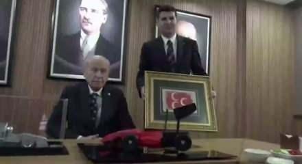 Bah&ccedil;eli, &Uuml;lk&uuml; Ocakları'nın yarış arabalarına 'G&ouml;ktay' ismini verdi