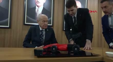 Bah&ccedil;eli, &Uuml;lk&uuml; Ocakları'nın yarış arabalarına 'G&ouml;ktay' ismini verdi