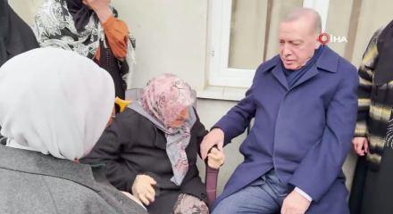 Başkan Erdoğan komşularıyla bayramlaştı