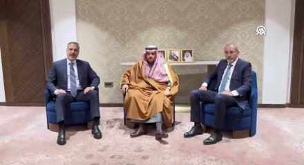 Dışişleri Bakanı Fidan, Suudi Arabistan ve &Uuml;rd&uuml;n dışişleri bakanları ile g&ouml;r&uuml;şt&uuml;