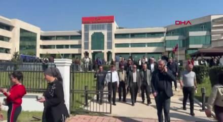 Kepez Kaymakamlık binasında silah sesi