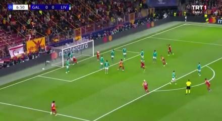 Liverpool-Galatasaray ma&ccedil;ının hakemi Szymon Marciniak oldu