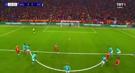 Osimhen'in g&ouml;z&uuml; Burak Yılmaz'ın gol rekorunda!