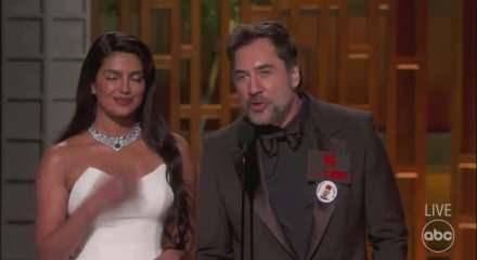 D&uuml;nyaca &uuml;nl&uuml; oyuncu Oscar t&ouml;renine damga vurdu! Sahneden Filistin s&ouml;zleri alkış tufanı kopardı...