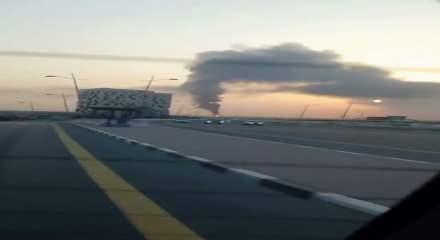 İran, Dubai Havalimanı'ndaki yakıt deposunu vurdu, t&uuml;m u&ccedil;uşlar durdu!