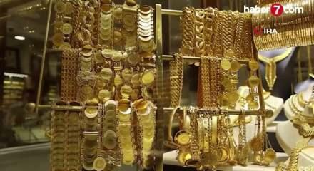 Altın d&uuml;ş&uuml;şte: gram fiyatı geriledi