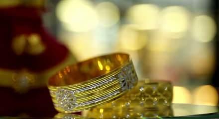 Altında rekor beklentisi barışa bağlı: Gram altında 8-10 bin tahmini