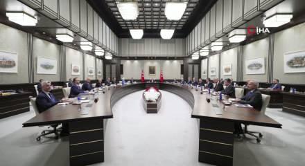 Bug&uuml;nk&uuml; Kabine toplantısında kritik konular g&uuml;ndemde