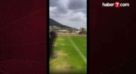 Bursaspor teknik direkt&ouml;r&uuml; ve Fethiyespor futbolcusu arasında kavga &ccedil;ıktı!