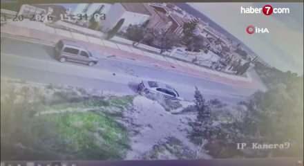 &Ccedil;eşme'de kaza sonrası şoke eden yumruklu saldırı