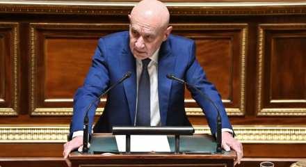 Fransız Senatosu'nda Trump'a T&uuml;rk atas&ouml;z&uuml;yle ayar: Bir palya&ccedil;o saraya yerleştiğinde...