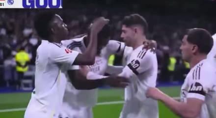 Lewandowski ve R&uuml;diger i&ccedil;in Fenerbah&ccedil;e iddiası: 10 milyon euro teklif