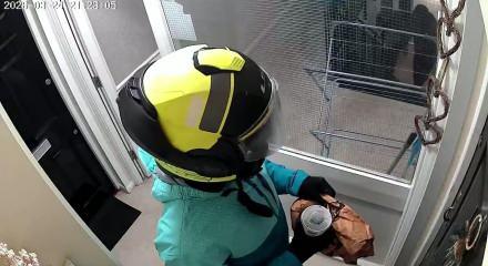 Londra'da evi basılan T&uuml;rk, 4 soyguncuyu b&ouml;yle kovaladı