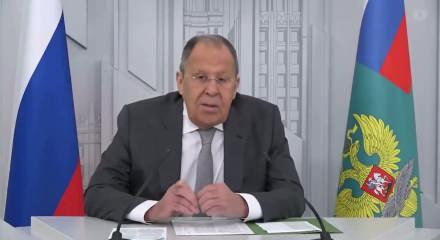 Rusya Dışişleri Bakanı Lavrov: Putin ve Trump birbirlerine saygı duyuyor