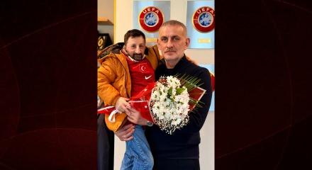 Sosyal medya fenomeni K&ouml;ksal Baba'nın TFF Başkanı Hacıosmanoğlu'nu ziyareti sosyal medyayı salladı