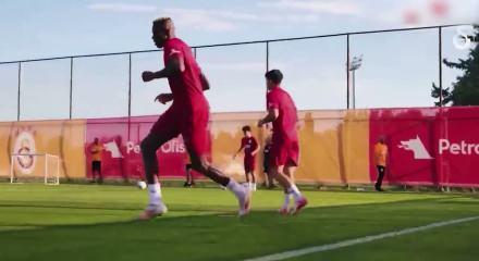 Victor Osimhen, TFF 1. Lig ekibini satın alacağını a&ccedil;ıkladı