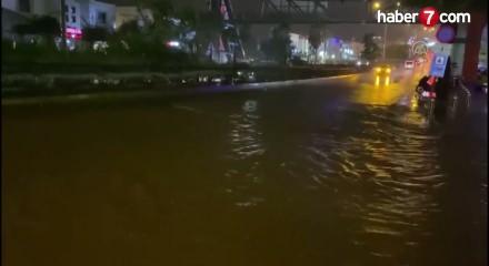 &Ccedil;ok kuvvetli sağanak ve fırtına geliyor!